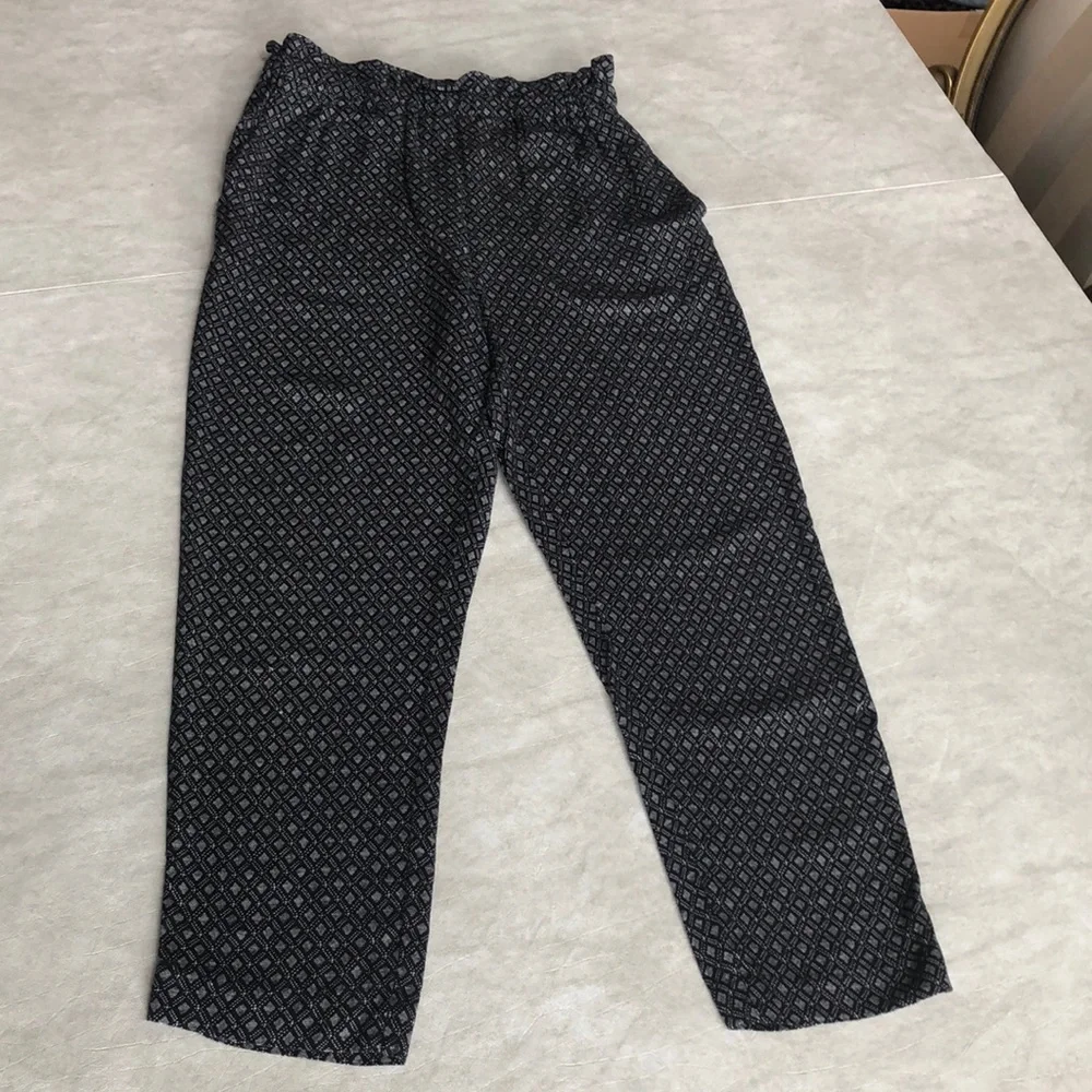 H&M Women's Soft Pull On Pants With Belt & 2 Side Pockets Elastic Waist Size 4